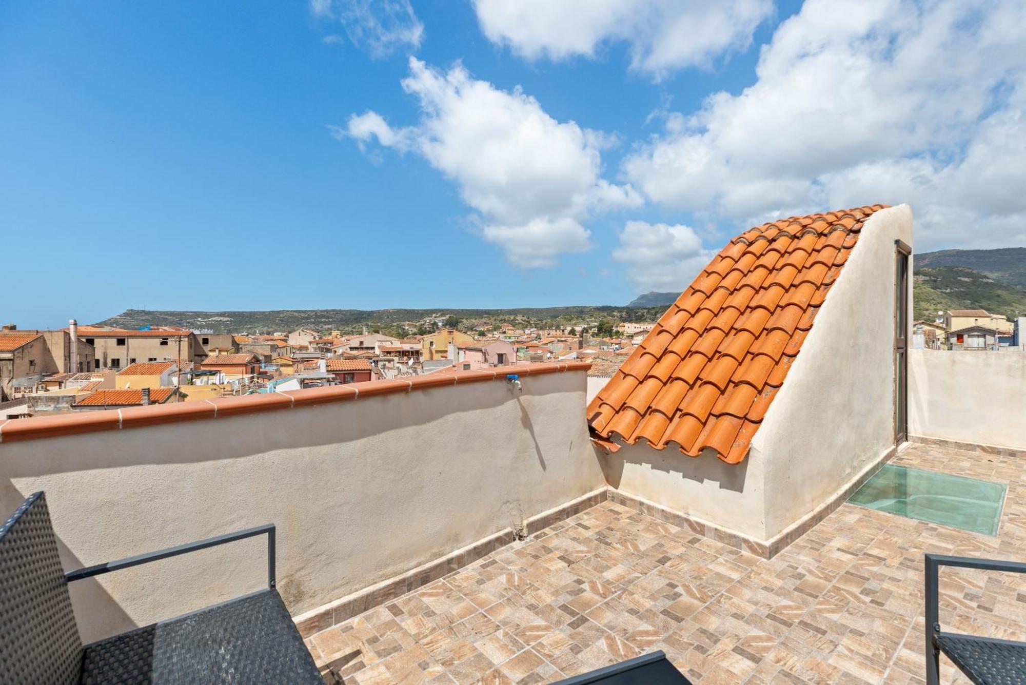 Casa Rocca Apartment Bosa Exterior photo